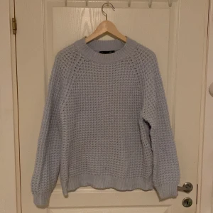 Stickad tröja - Stickad tröja från lager 157🩵