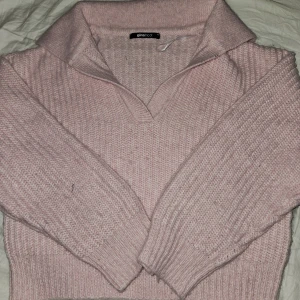 Stickad tröja - Rosa stickad tröja från gina