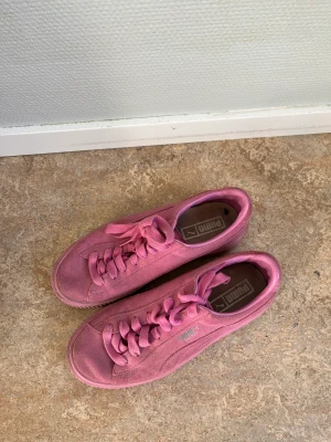 Puma sneakers - Strl 39