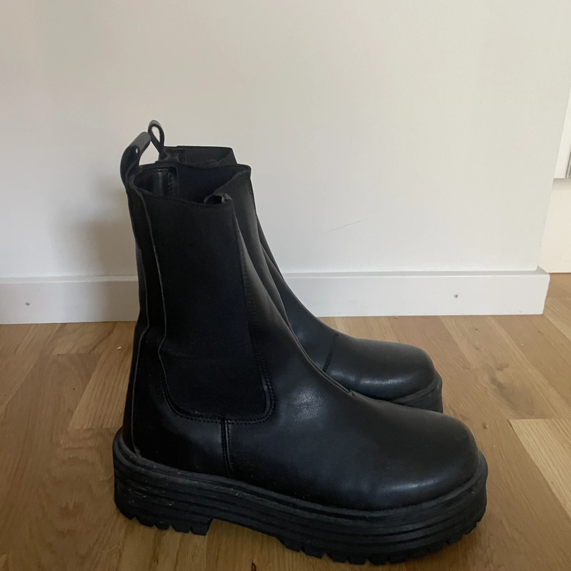 Boots - 90