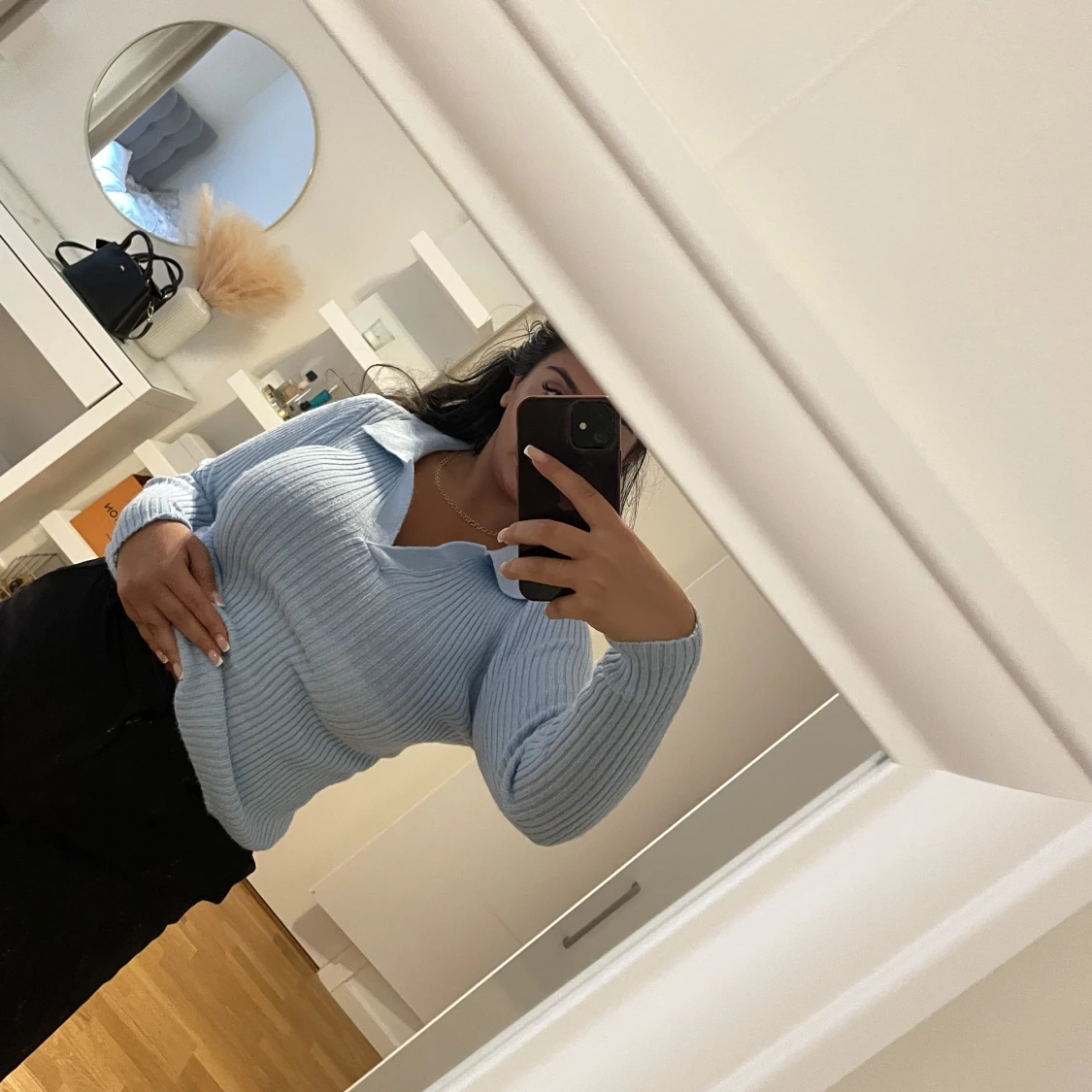 Blå stickad tröja - 90