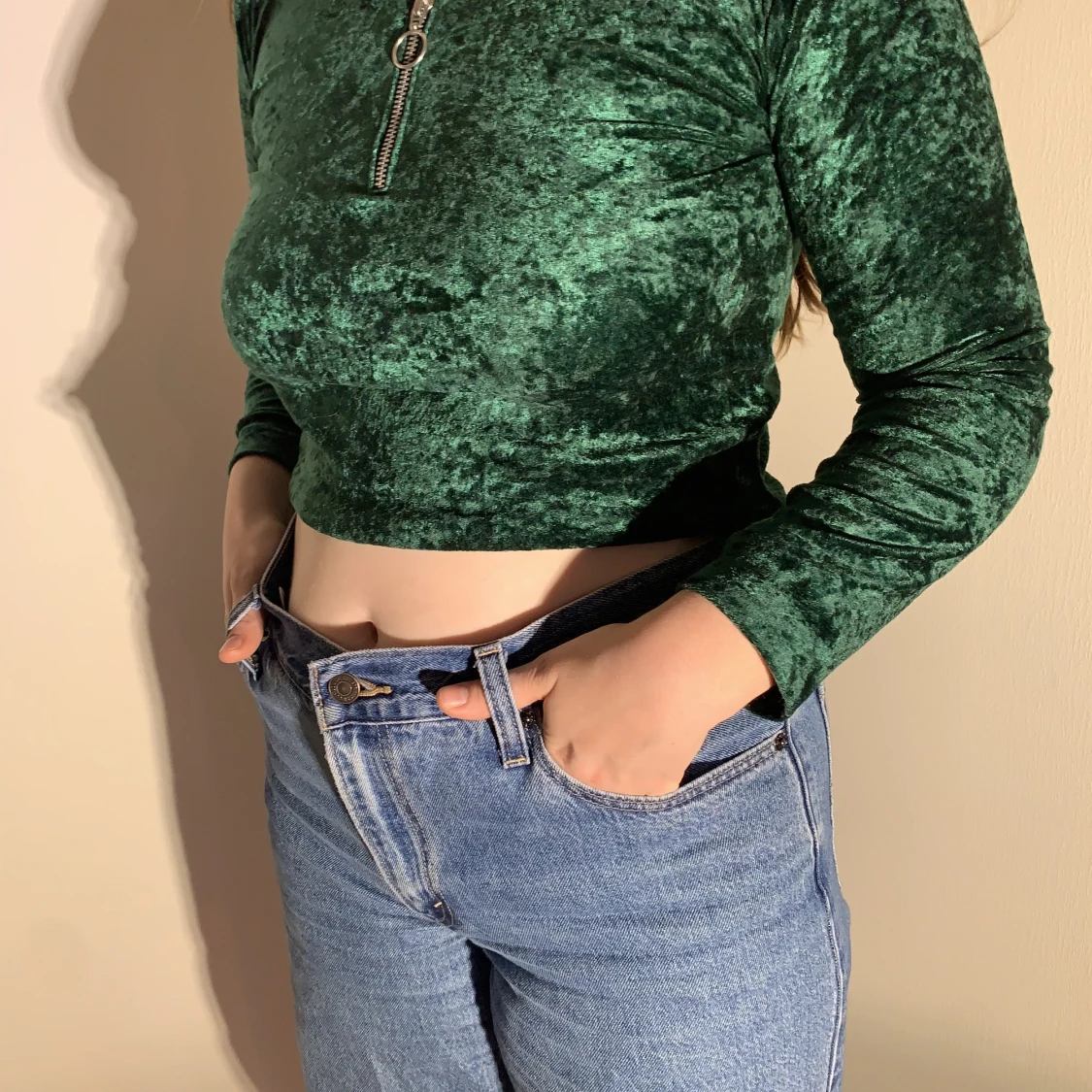 Snygg croptop i grön velour! - 91