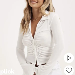 Nelly topp - Helt slutsåld, mycket fin. Den är endast testad och aldrig använd. Nypris:399kr