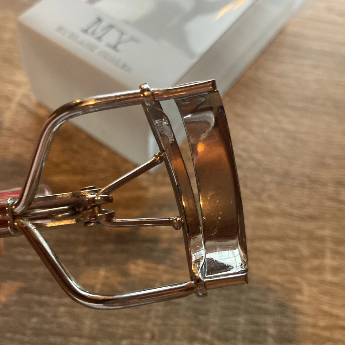 En w7 blus,ögonfransböjare,FaceTime mask  - 91