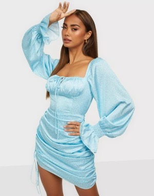 Adoore Capri dress - Strl 36 Använd 3 gånger  Handtvättas innan den skickas  Nypris 1395