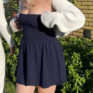 Tubklänning från zara - Jätte söt klänning, använd fåtal gånger 