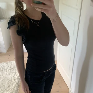 Volang topp - Volang topp i nyskick! Passar en storlek S