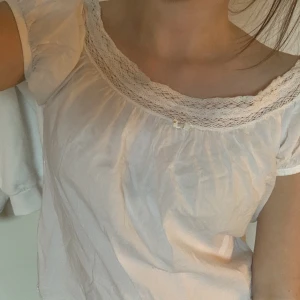 Odd molly top  - Tunn söt odd molly topp köpt från sellpy 🌸 (inte genomskinlig) 