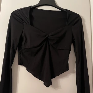 Festtopp - Söt fest topp! Alldrig använt! Nypris 199kr🖤