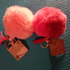 Nyckelhållare  - Ny. Väldigt vacker. 50kr st.