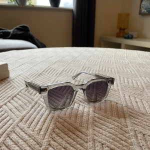 Chimi  - Chimi 04 grey. Galet bra skick.   Säljes för 700kr vid snabb och smidig affär. 