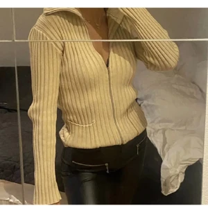 Filippa K tröja - Filippa K tröja (använd fåtal gånger) 