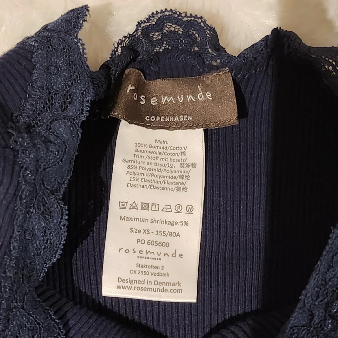 marinblå blus <3 - 90