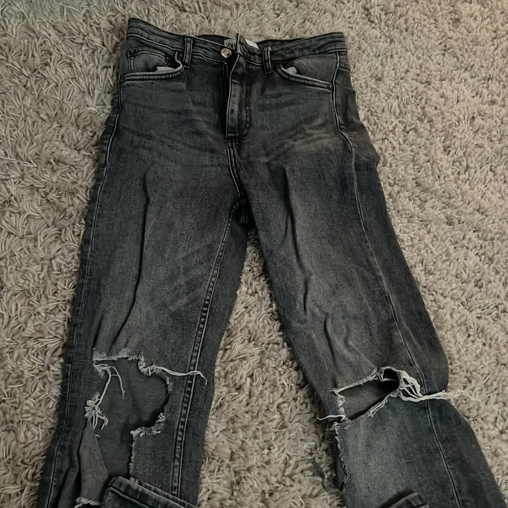 Fina jeans i storlek 36. Jeans & Byxor.