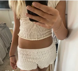 Virkade shorts - Super fina shorts som är tyvärr för stora för mig men super för sommaren