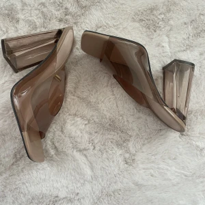 Snygga och bekväma  - Snygga och bekväma klackar! Inte använda 