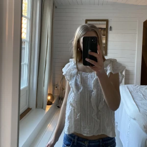 Topp - Så fin blus/ topp från River Island!🥰 Köptes i England för ungefär 370 svenska kronor 
