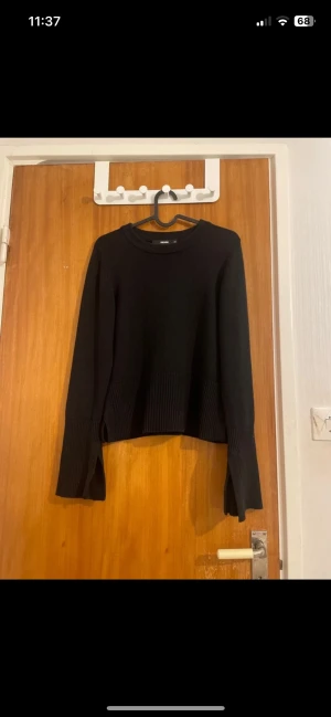 Bikbok tröja - Använd en göng i storlek xs