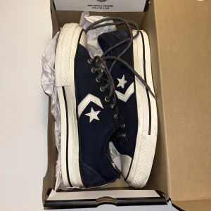All star Converse star player - All star Converse star player. Storlek 42 men passar 42-43. Sparsamt använda