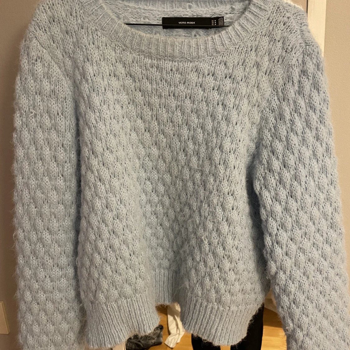 Stickad törja Vera moda