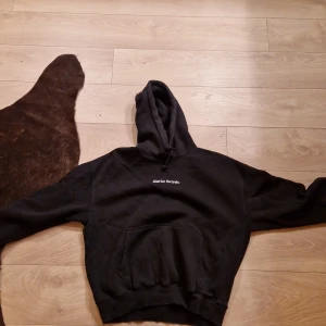 District 46 hoodie - Small skate hoodie oanvänd