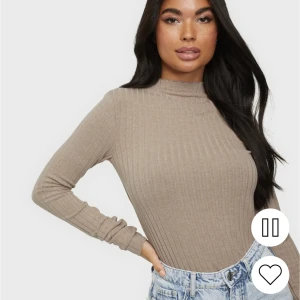 Nelly Ribbed Polo Top nypris 249:- Strl M - Nelly Ribbed Polo Top nypris 249:- Strl M