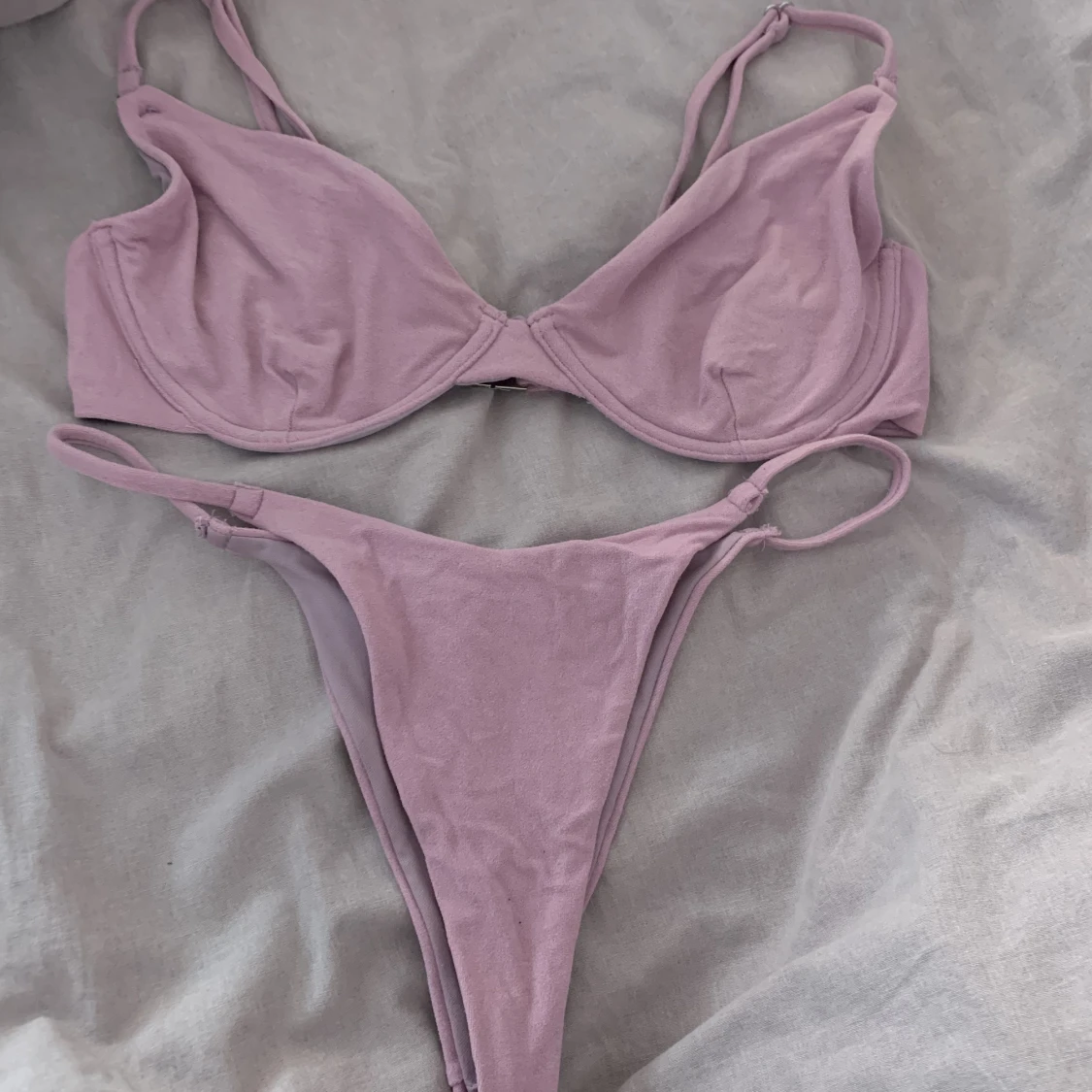 Lila/rosa bikinisett