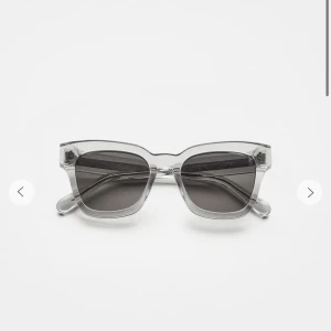 Chimi 07 grey  - Säljer mina chimis för att dem var för små. Använda fåtal gånger. Pris kan diskuteras.