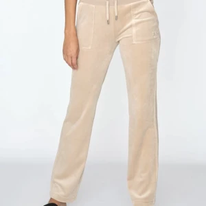 Juicy couture - jätte bra sick🫶🏻knappt använda!org pris 1200