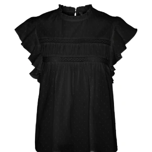 Blus - Blusen är oanvänd💘