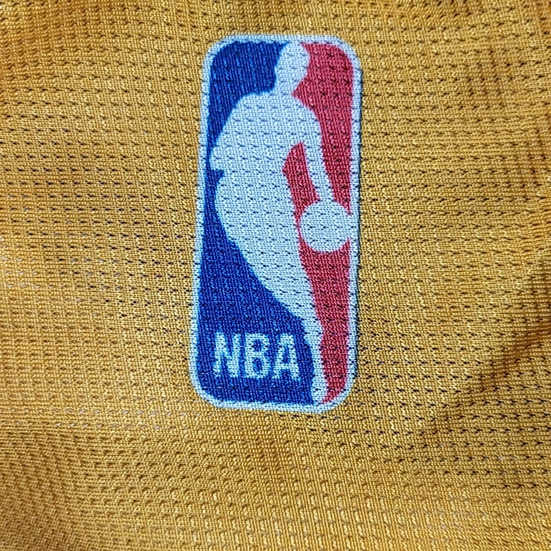 Lakers.   Nummer 6 Lebron James. Kom med bud - 2