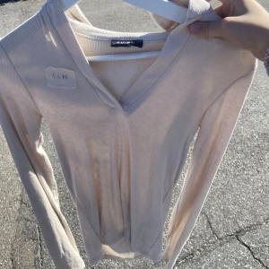 Tröja  - Skriv för frågor