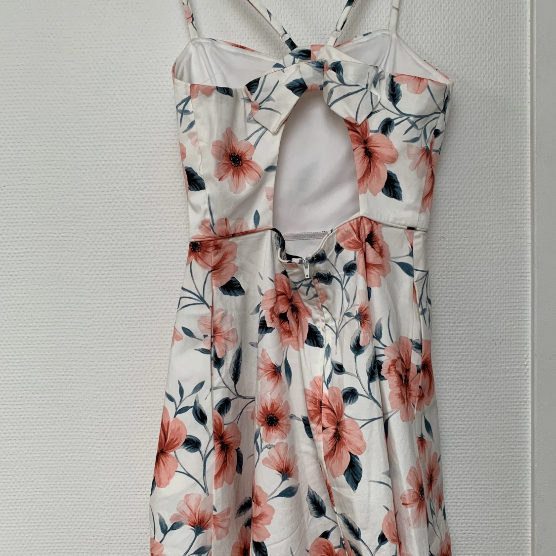 Blommig klänning - 91