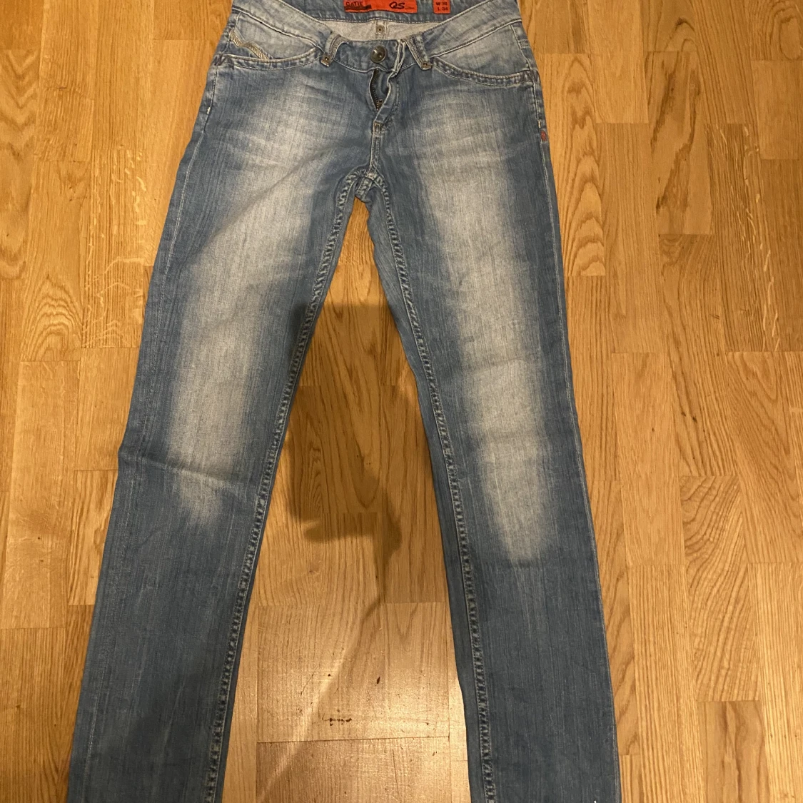 low waist straight leg jeans
