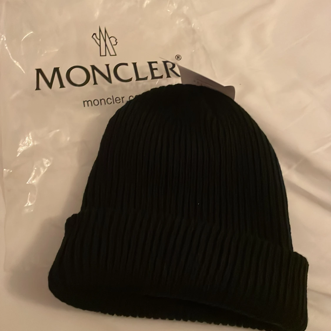 Moncler mössan - 91