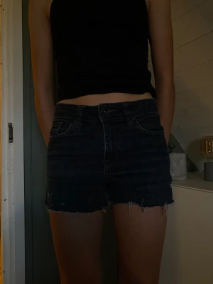 Jeans shorts  - Super snygga lågmidjade jeans shorts!💗