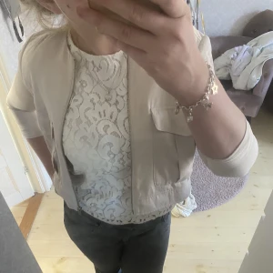 Trekvartsjacka  - Super snygg trekvartsjacka 