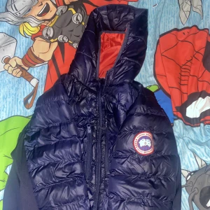 Canada goose jacka - Canada goose jacka storlek M.