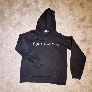 Friends hoodie - Friends hoodie från H&M, fint skick.