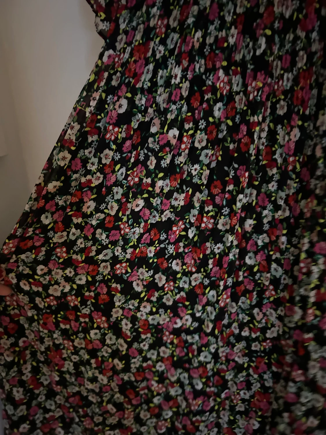 Plisserad blommönstrad klänning🥰 - 90