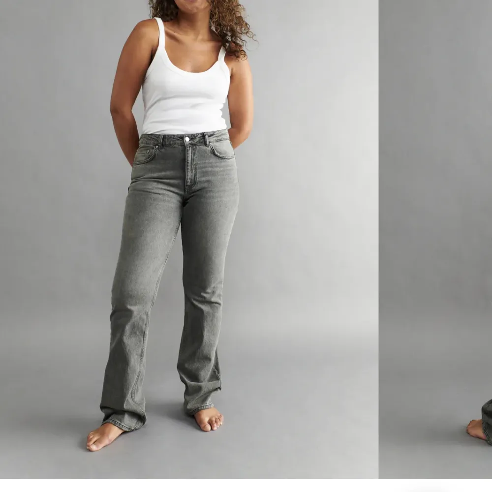 Jättefina mid waist jeans från Gina. I nyskick, och endast använda 3-5 ggr. Säljer pga för små. Köpare står för frakt.. Jeans & Byxor.