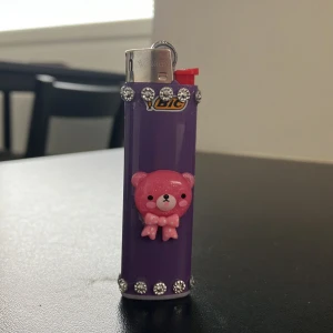 Tändare #7  - Handgjord bic Slim tändare i bra kvalitet 🥰 pm:a om du har frågor !