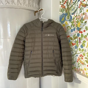 Sail racing jacka - Sail racing jacka i bra skick. Bra för våren/hösten.