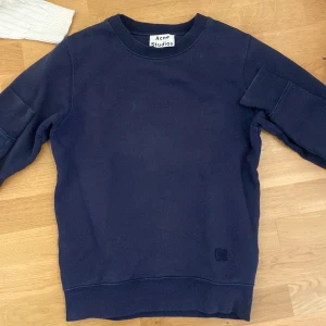 Acne studios tröja, XS - Mörkblå acne studios tröja