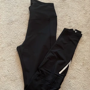 Träningstights från H&M - Helt nya!