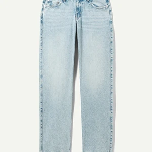 Arrow los jeans  - Säljer nu mina arrow low jeans i färgen verona blue i storlek 29/32 (skulle säga att de sitter mer som en 27/32) lappen sitter kvar, skriv för fler bilder eller mått! 