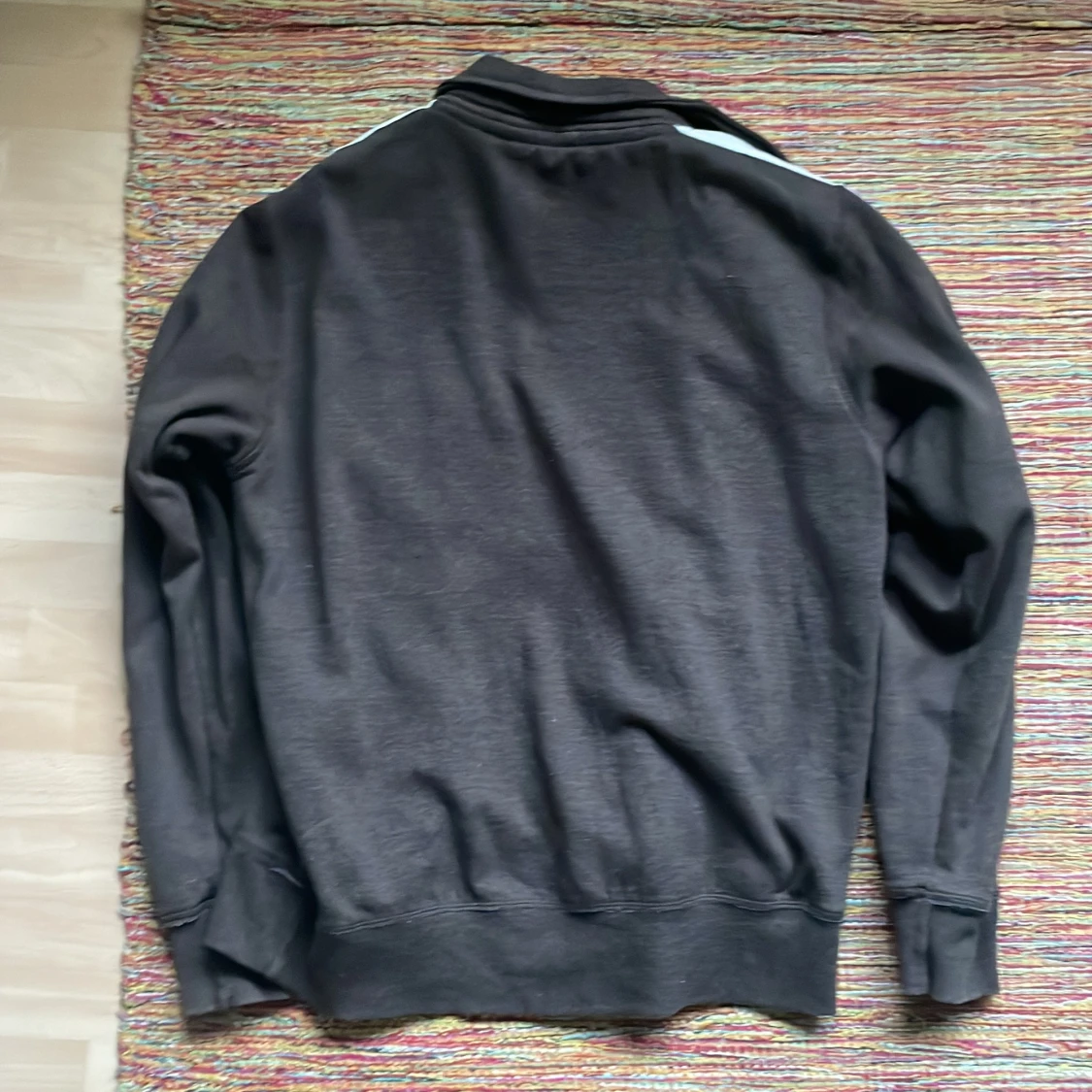 Zip-up hoodie - 90