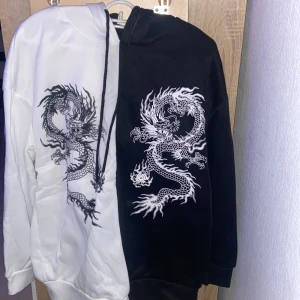 Hoodie - Storlek: 36/S, aldrig använd, bra och mjukt material