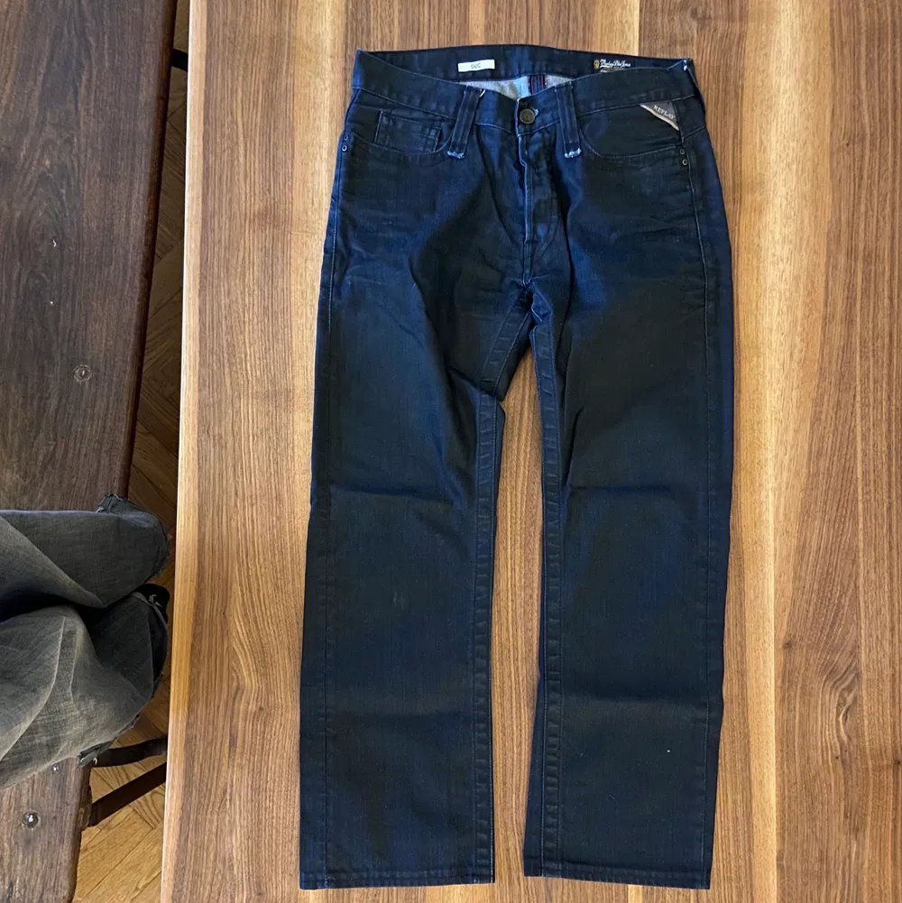vaxade Replay jeans i storlek 30/34. Jeans & Byxor.
