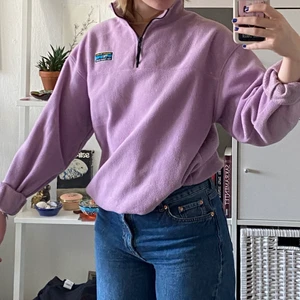 Fleecetröja  - Jättemysig fleece från Junkyard i storlek XS men sitter aningen oversized på mig som är S.